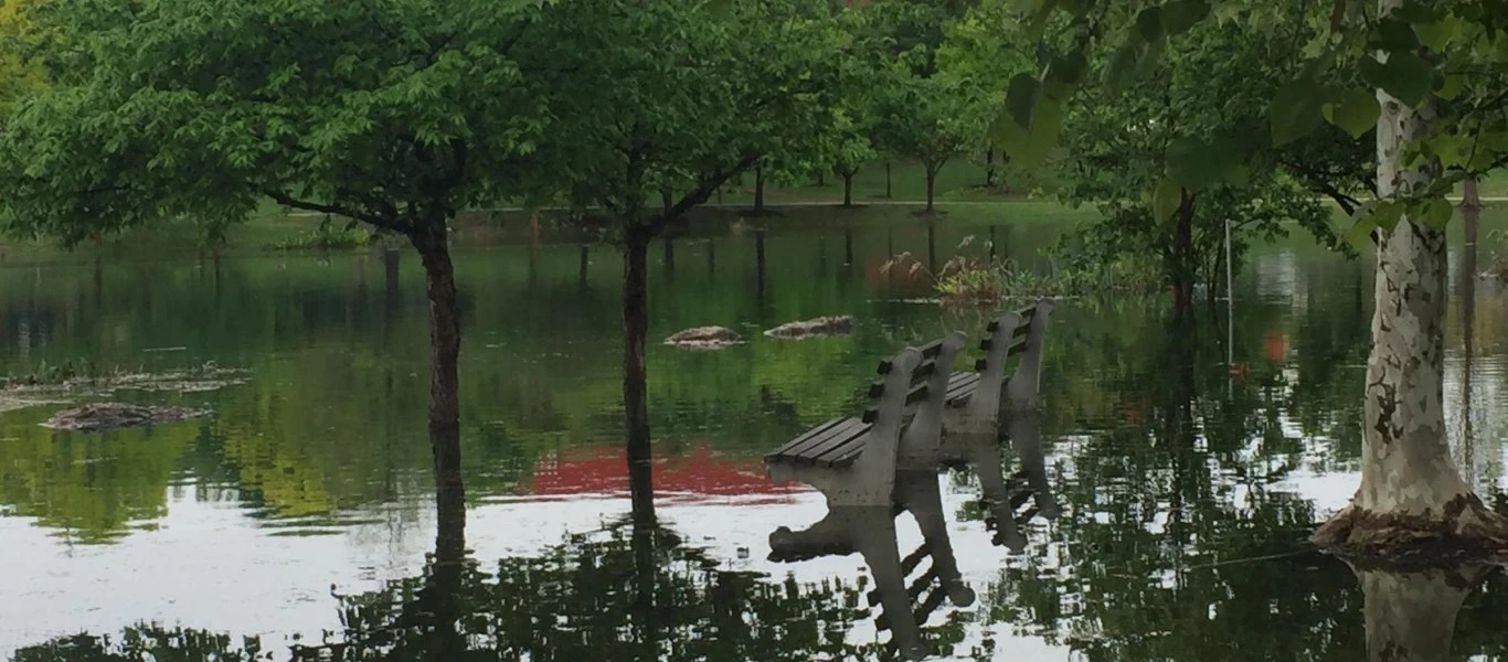 Σε κατάσταση έκτακτης ανάγκης κεντρική και ανατολική Γαλλία από καταιγίδες και χαλάζι